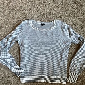 Talbots Woman’s Sweater Super Soft beautifully made Petite/Small